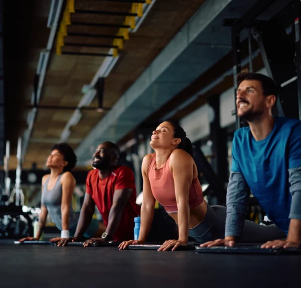 athletes-stretching athletes-stretching